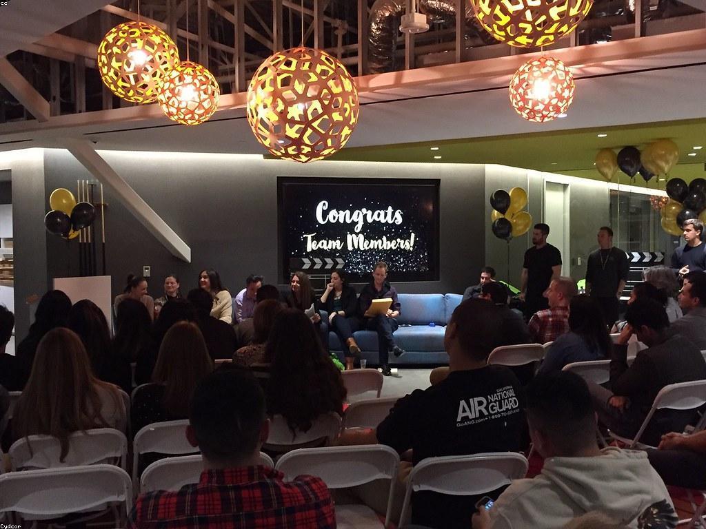 អត្ថប្រយោជន៍នៃសំណាងនិងវិជ្ជាជីវៈវិជ្ជាជីវៈ